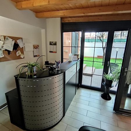 Hostal D'Annunzio House سيسانو بوسكون المظهر الخارجي الصورة