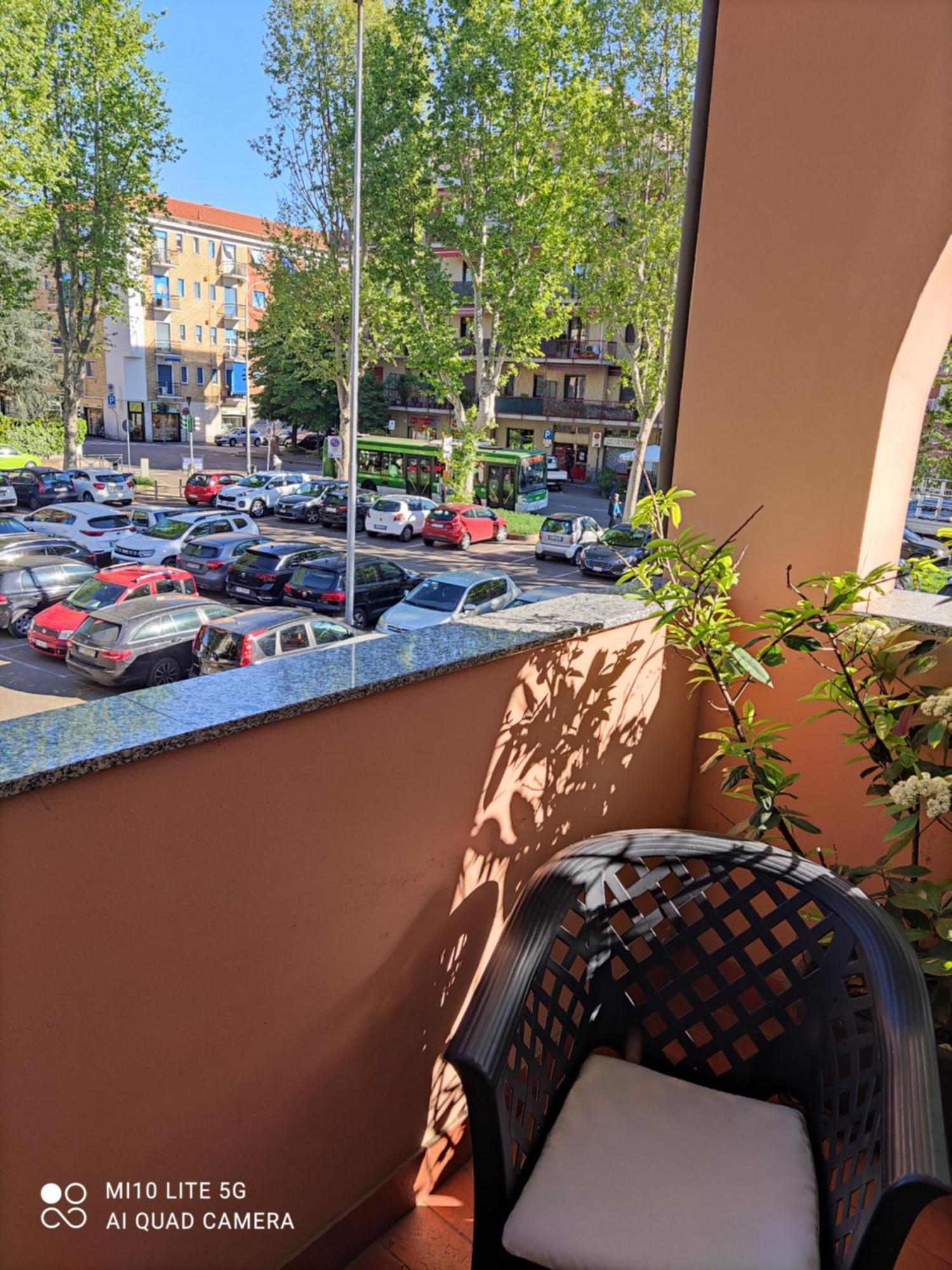 Hostal D'Annunzio House سيسانو بوسكون المظهر الخارجي الصورة